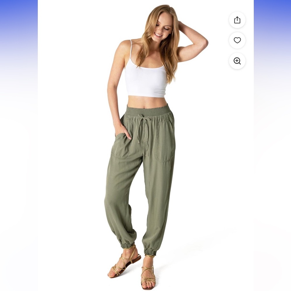 Love Tree - Olive Green Cropped Jogger Pants